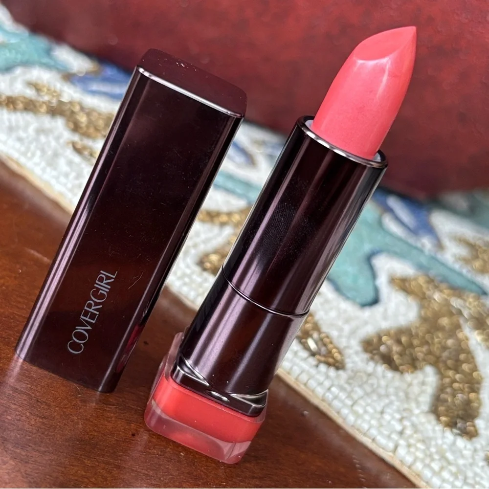 Brand New Covergirl Lip Perfection Lipstick 280 Rapture Rare Discontinued Smooth